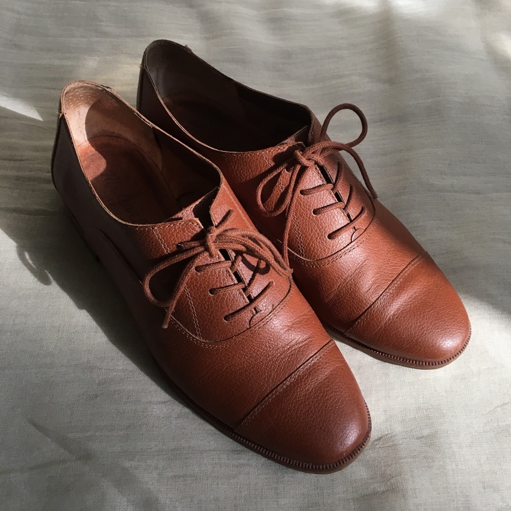 Madewell cognac leather oxford shoes, size 6.5